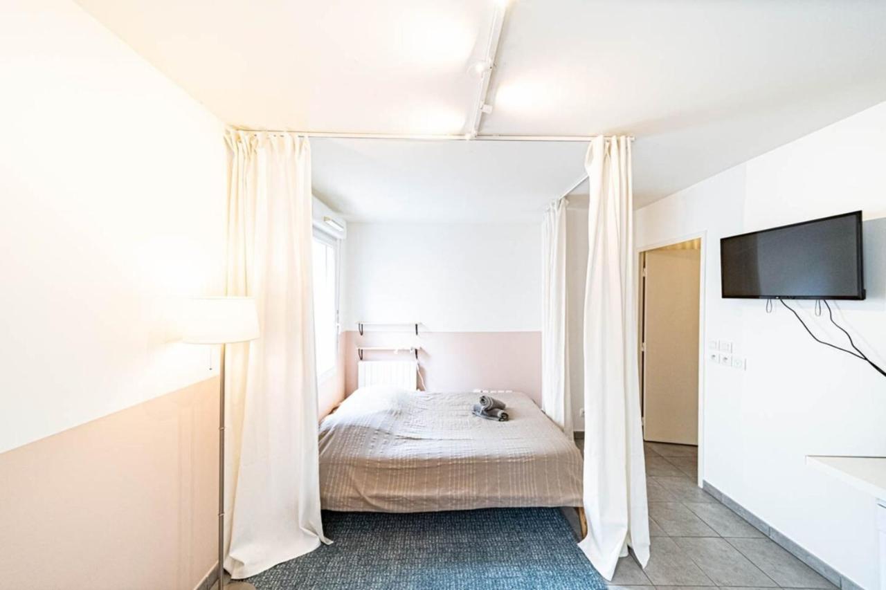 Le Petit Montel- Studio Avec Garage-Metro Valmy Lyon Buitenkant foto